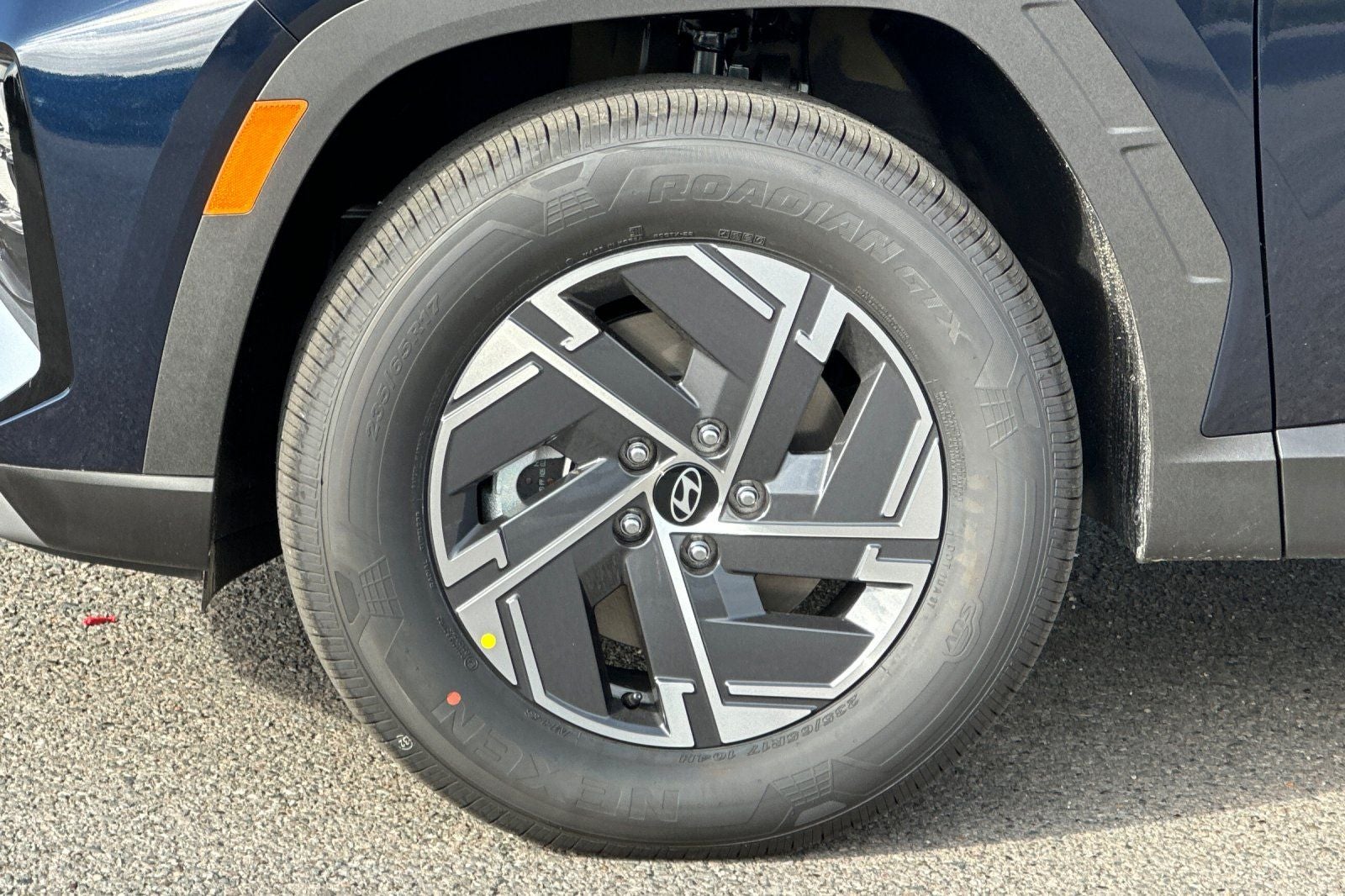 2026 Hyundai TUCSON HYBRID Blue SE
