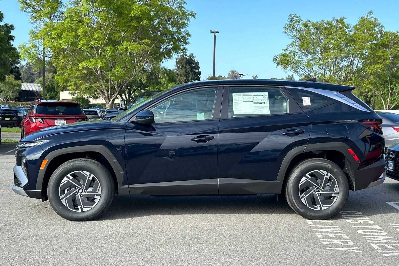 2026 Hyundai TUCSON HYBRID Blue SE
