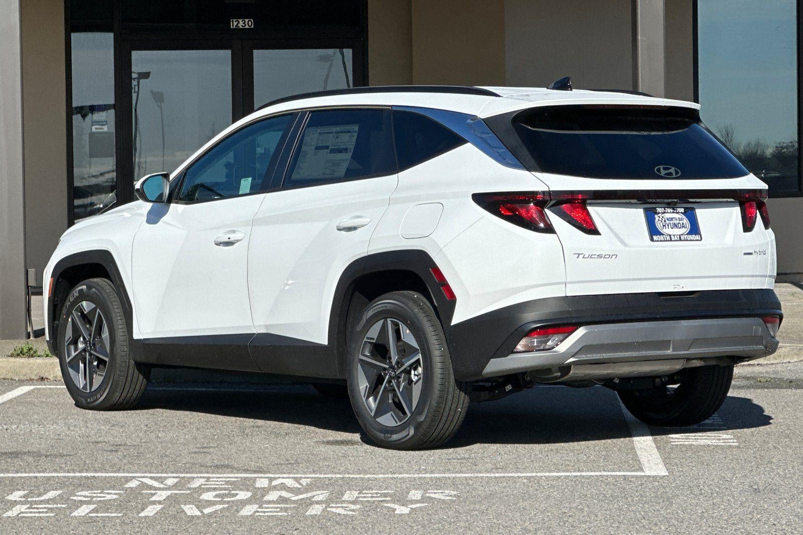 2026 Hyundai TUCSON HYBRID SEL AWD