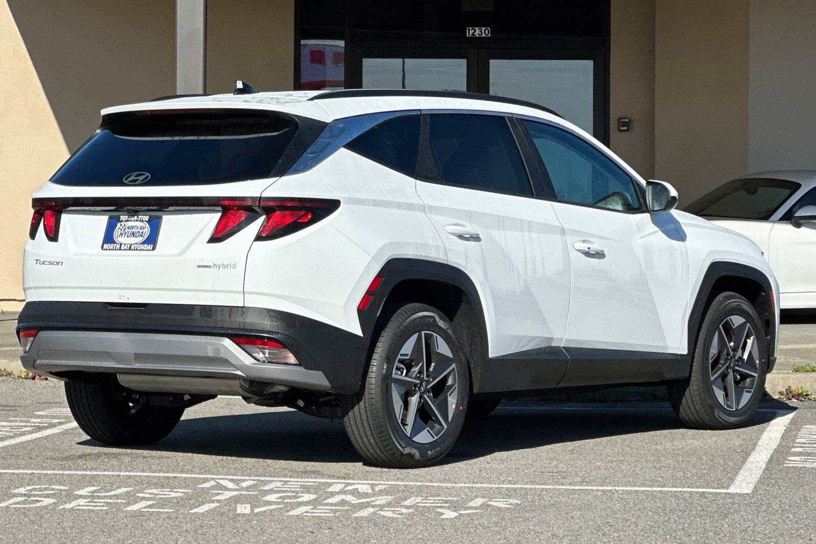 2026 Hyundai TUCSON HYBRID SEL