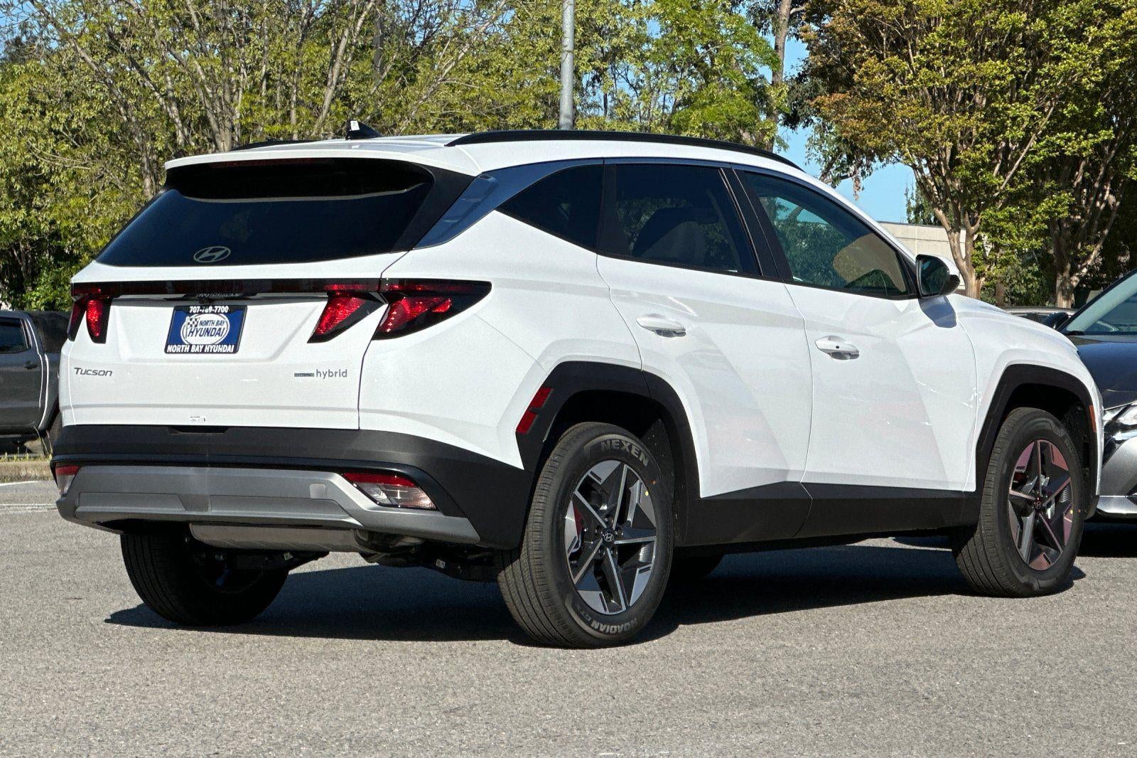 2026 Hyundai TUCSON HYBRID SEL AWD