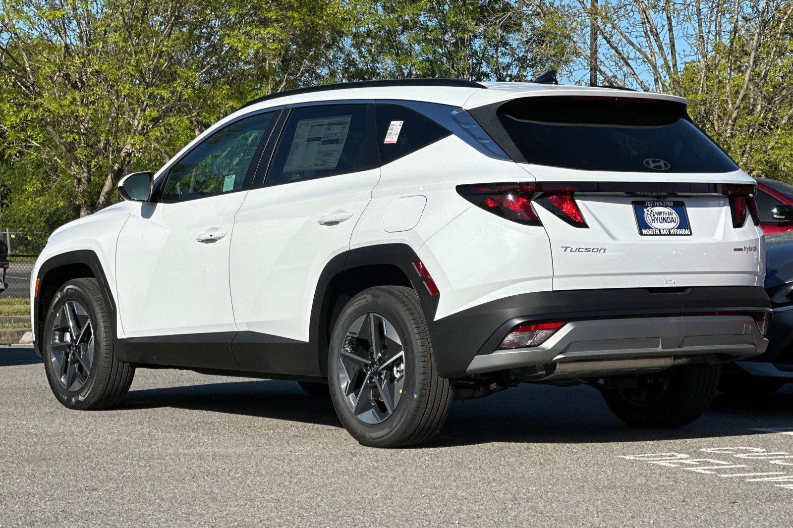2026 Hyundai TUCSON HYBRID SEL AWD