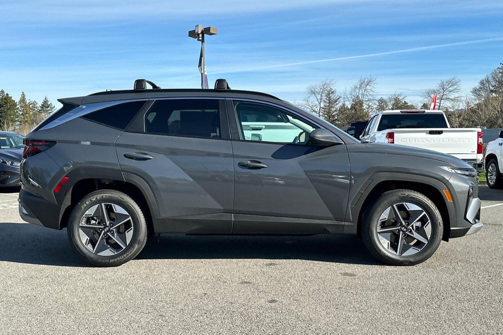 2026 Hyundai TUCSON HYBRID SEL AWD