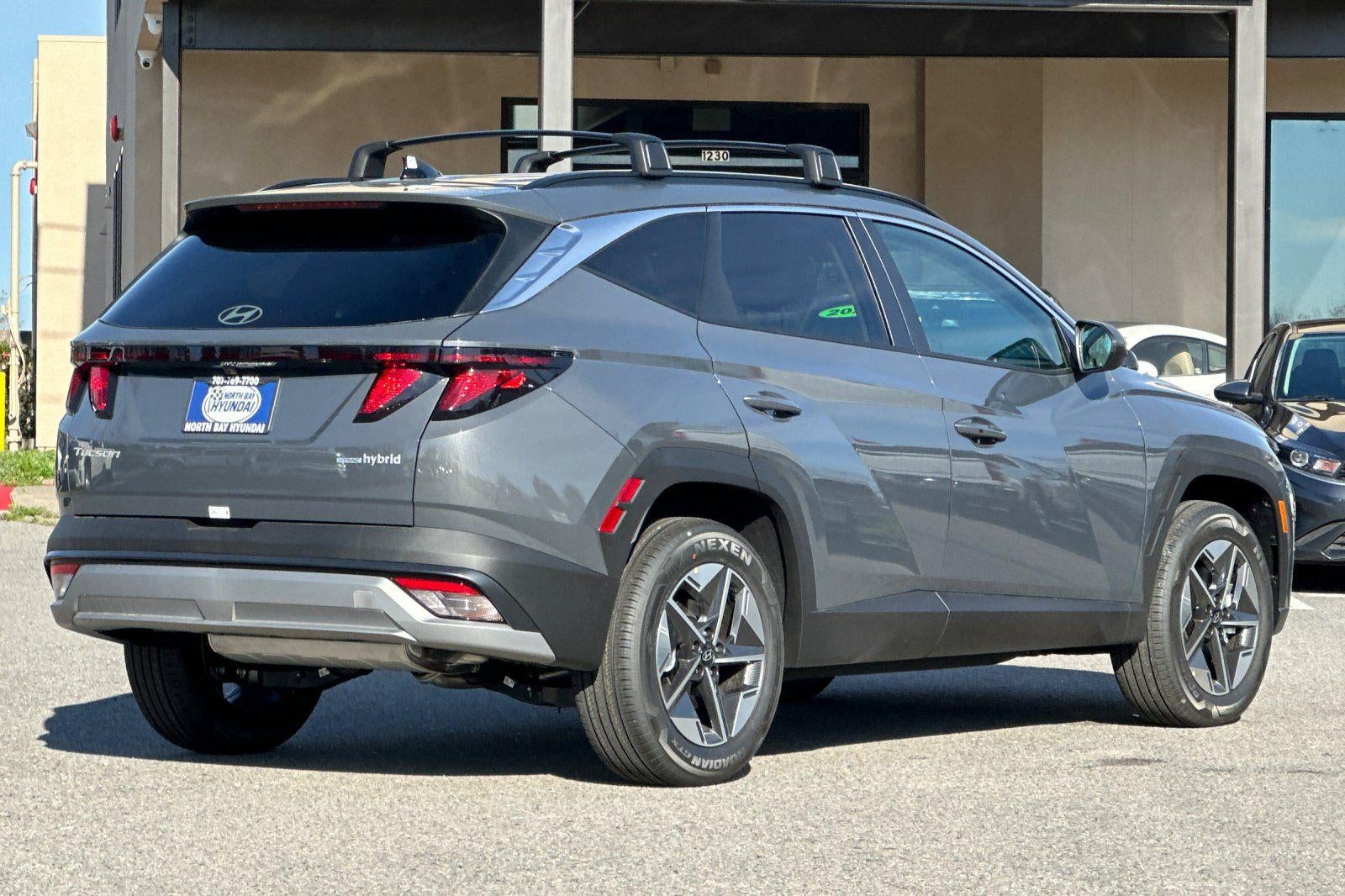 2026 Hyundai TUCSON HYBRID SEL AWD