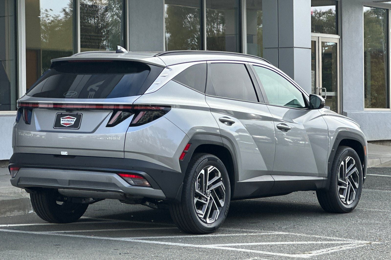 2025 Hyundai TUCSON HYBRID Limited