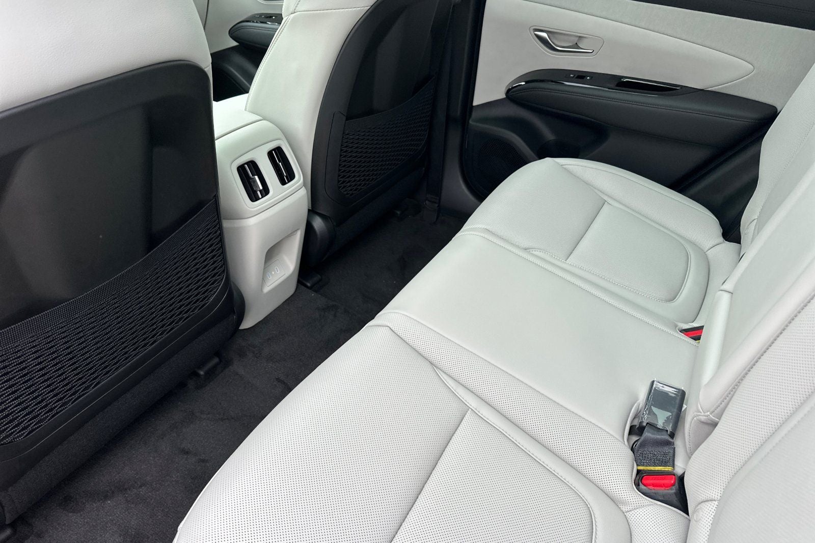 2026 Hyundai TUCSON PLUG-IN HYBRID Limited