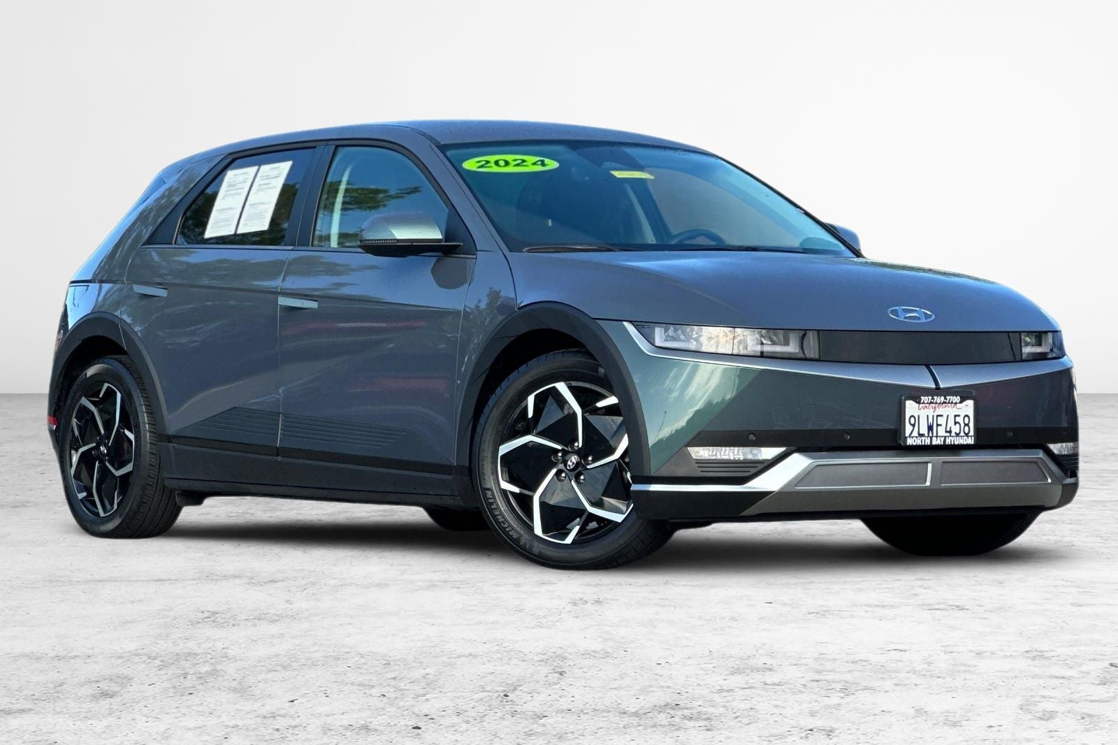 2024 Hyundai IONIQ 5 SEL