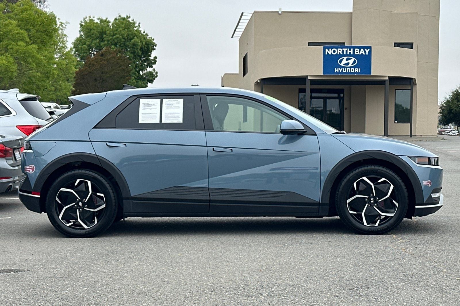 2024 Hyundai IONIQ 5 SEL