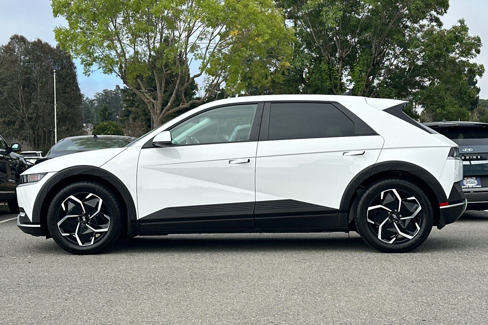 2024 Hyundai IONIQ 5 SEL