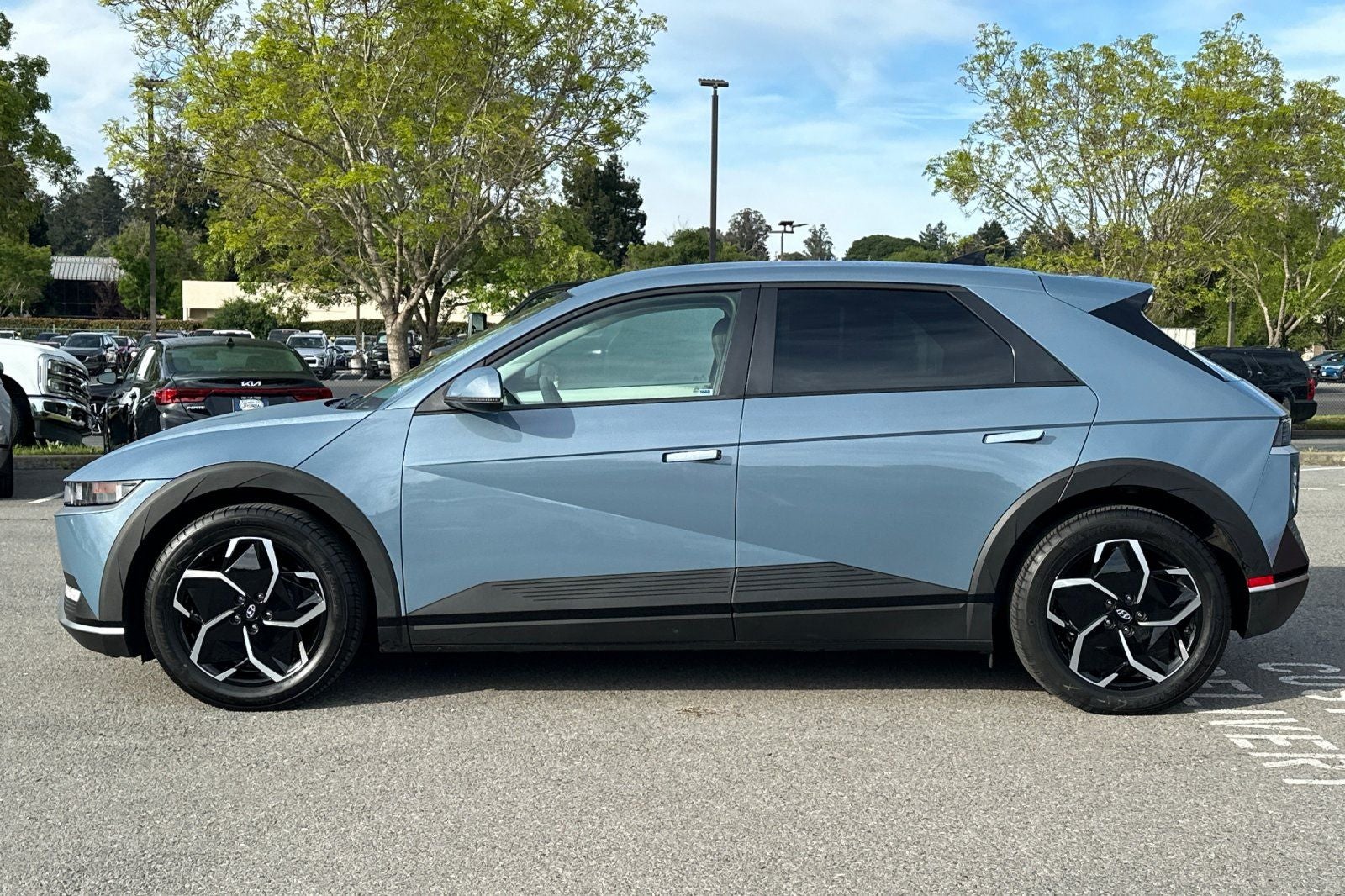 2024 Hyundai IONIQ 5 SEL