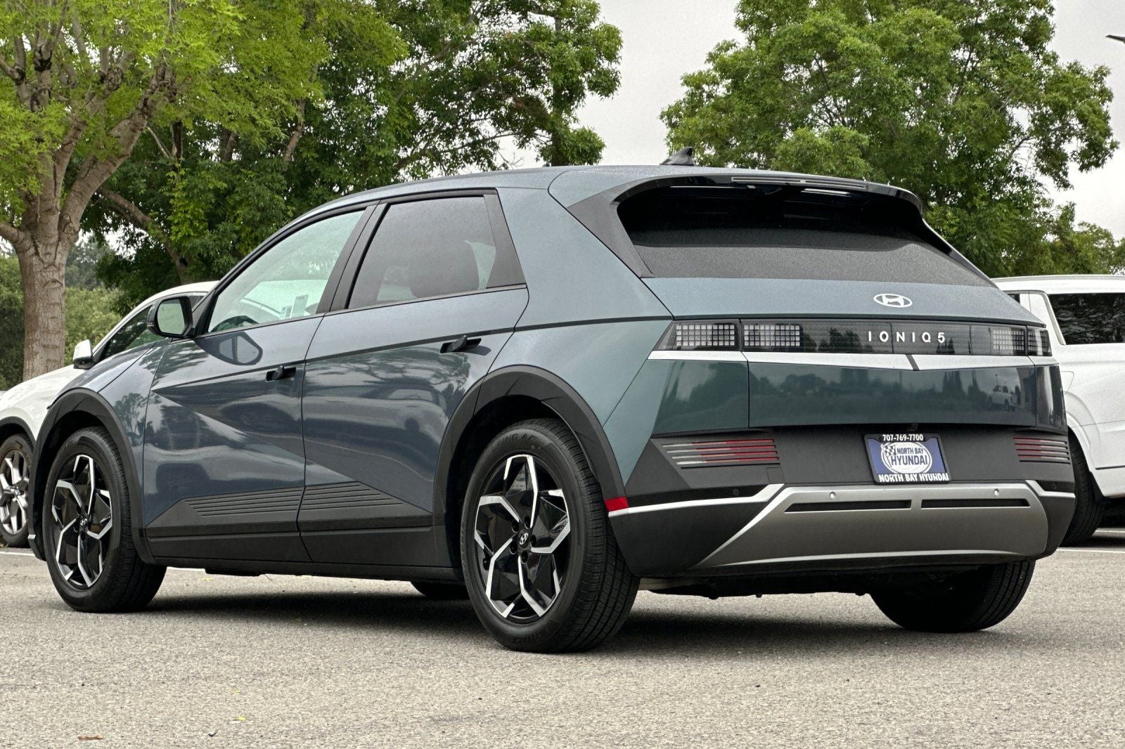 2024 Hyundai IONIQ 5 SEL