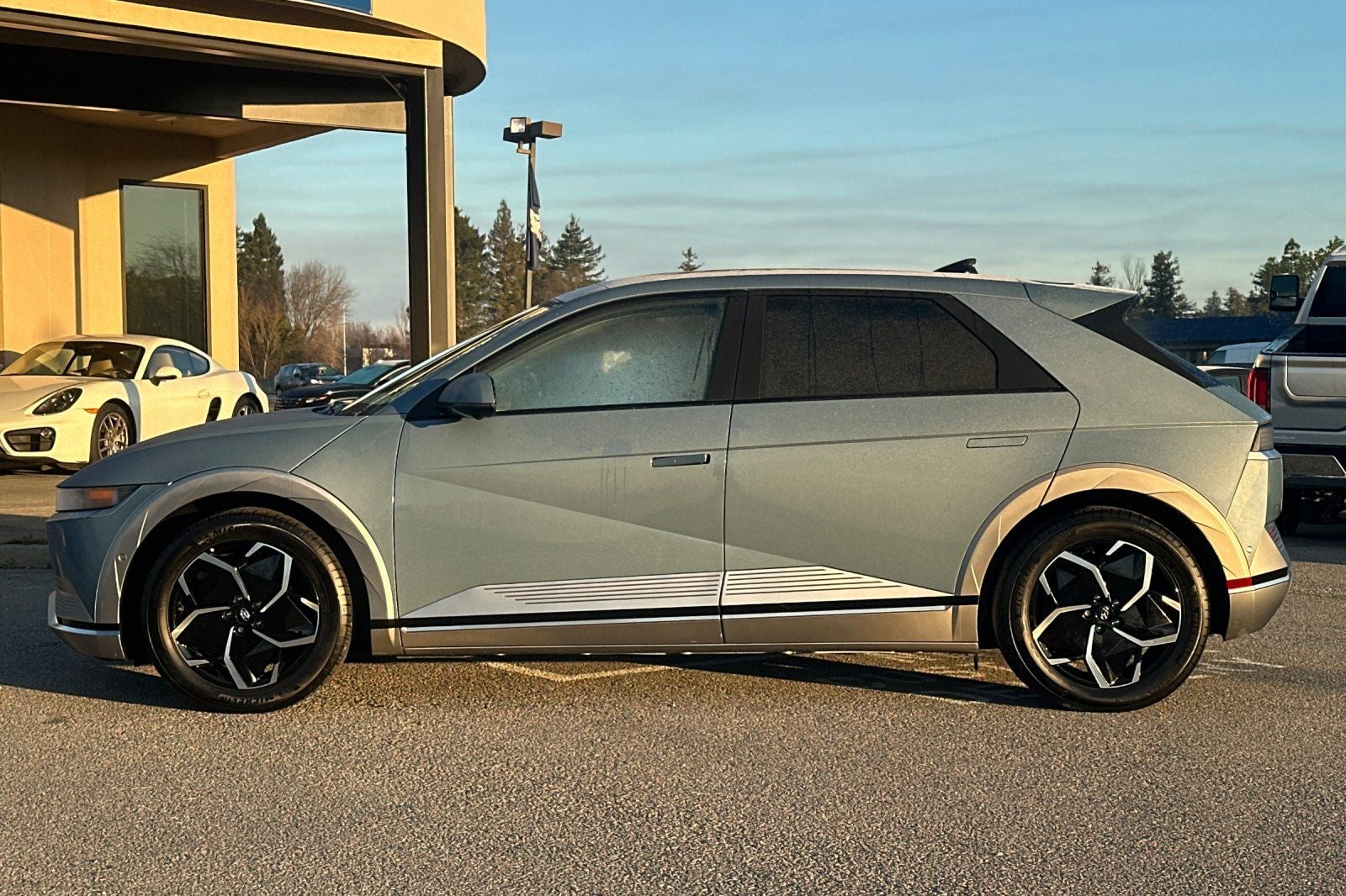 2024 Hyundai IONIQ 5 Limited