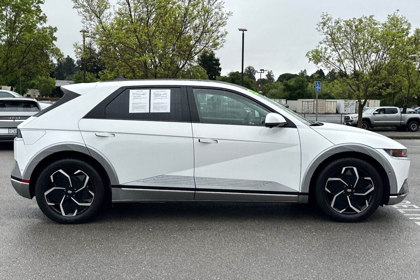 2024 Hyundai IONIQ 5 Limited