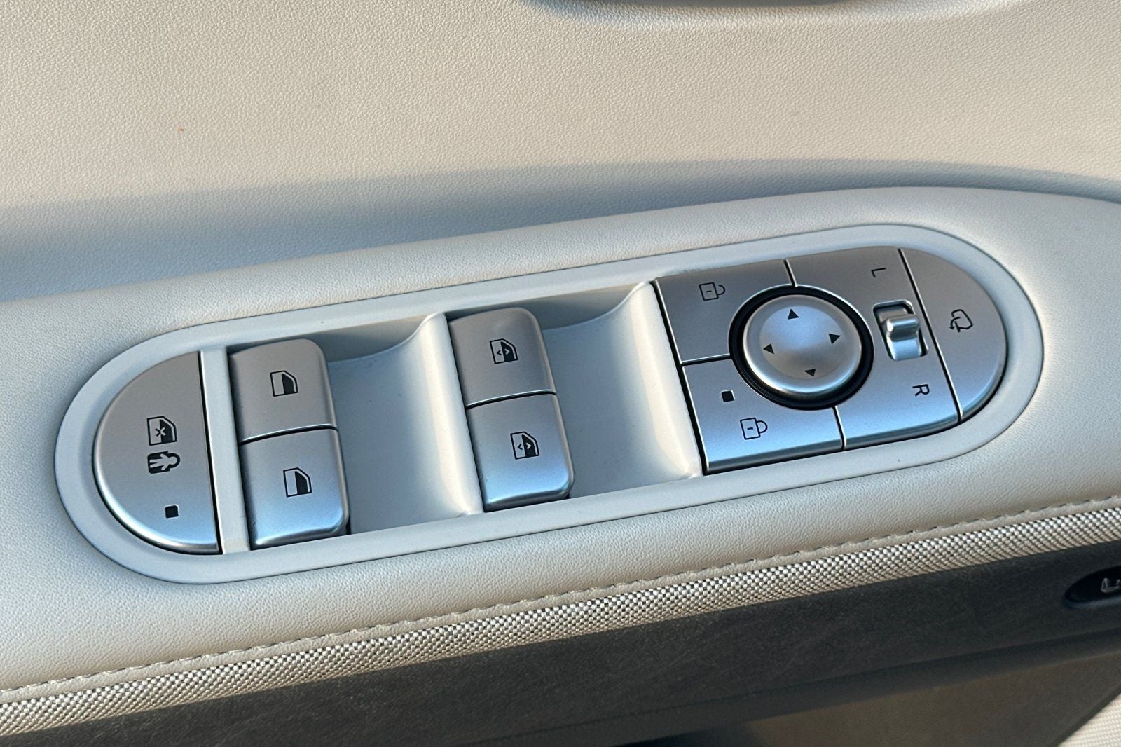 2023 Hyundai IONIQ 5 Limited