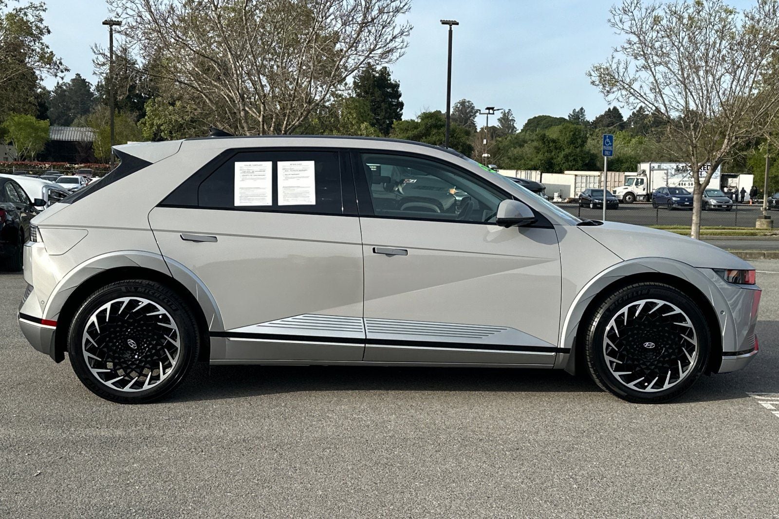 2023 Hyundai IONIQ 5 Limited