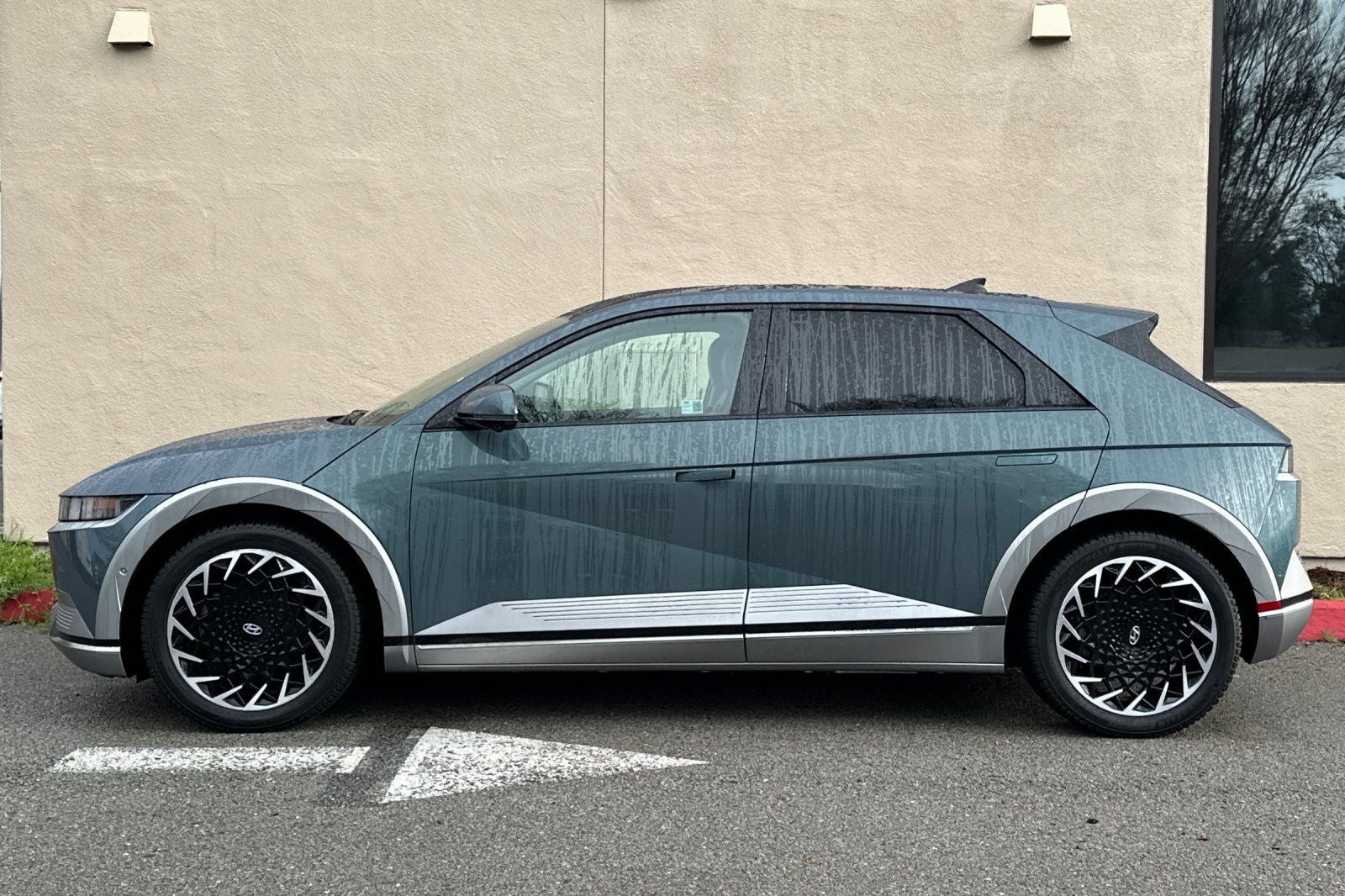 2024 Hyundai IONIQ 5 Limited