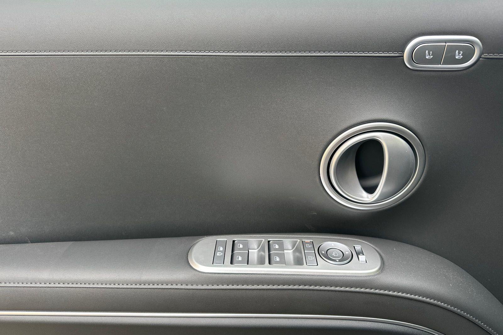 2026 Hyundai PALISADE HYBRID SEL Premium 8P