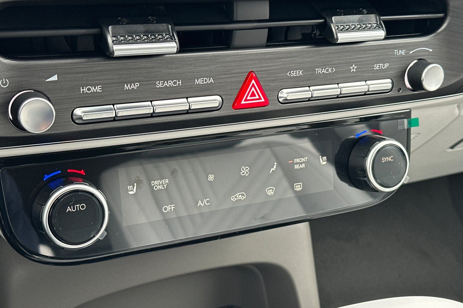 2026 Hyundai PALISADE HYBRID Blue SEL 8 Passenger