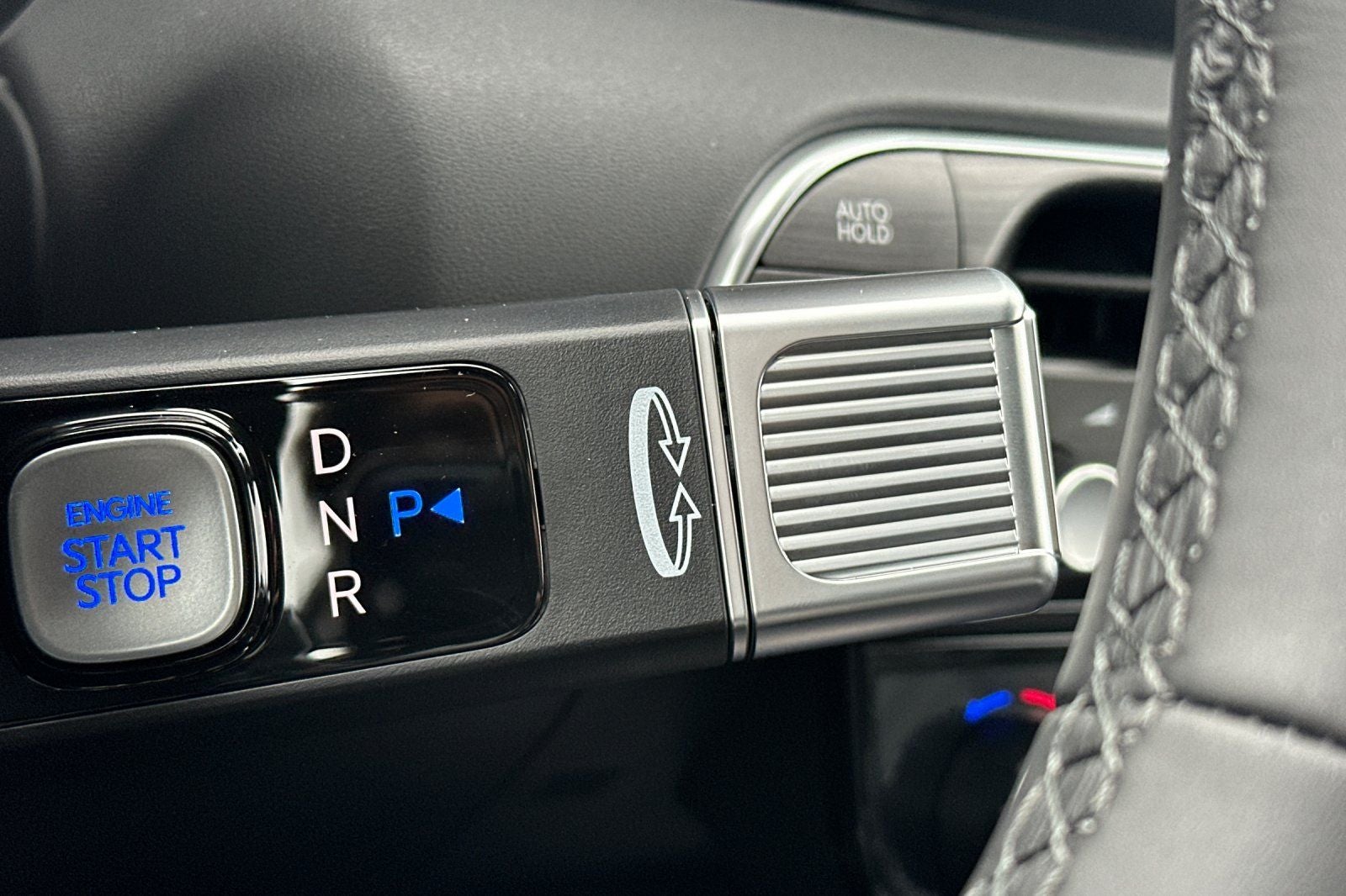 2026 Hyundai PALISADE SEL 8 Passenger