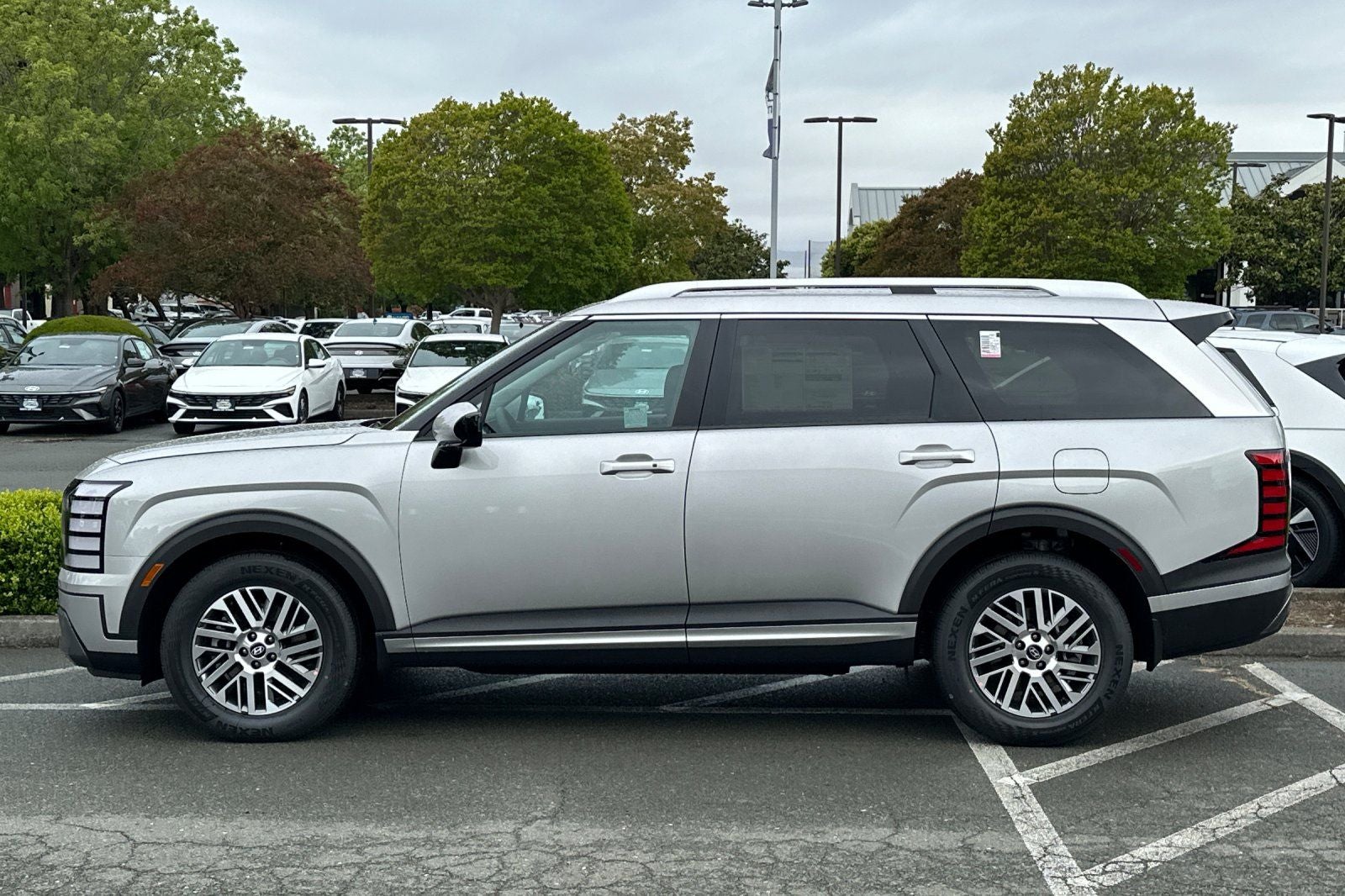 2026 Hyundai PALISADE SEL 8 Passenger