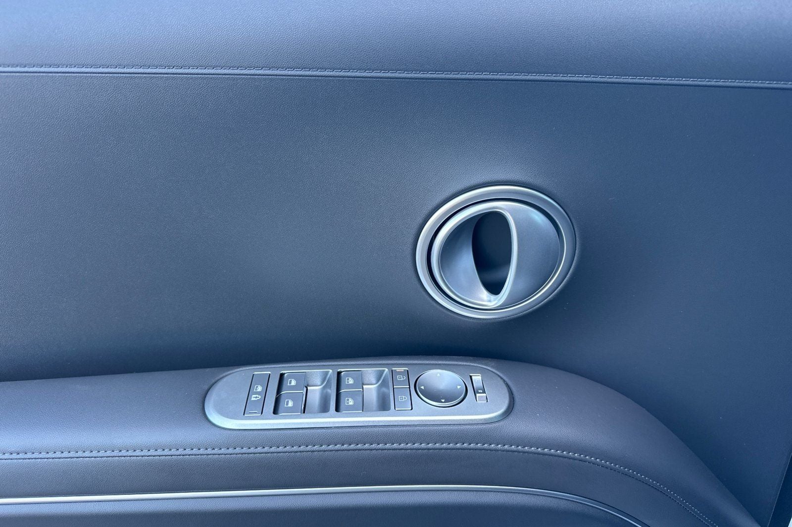 2026 Hyundai PALISADE SEL 8 Passenger