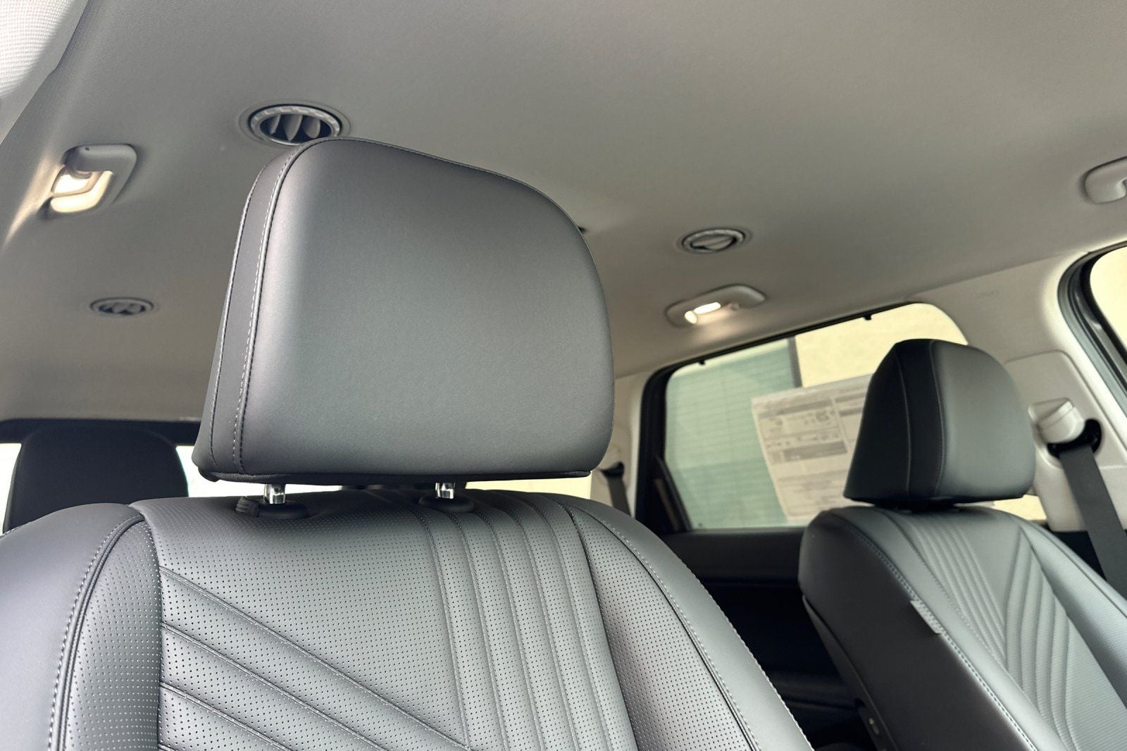 2026 Hyundai PALISADE HYBRID SEL 8 Passenger