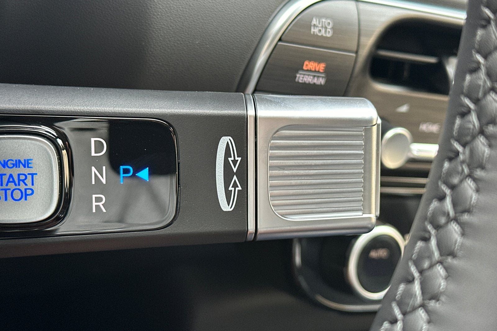 2026 Hyundai PALISADE HYBRID SEL 8 Passenger