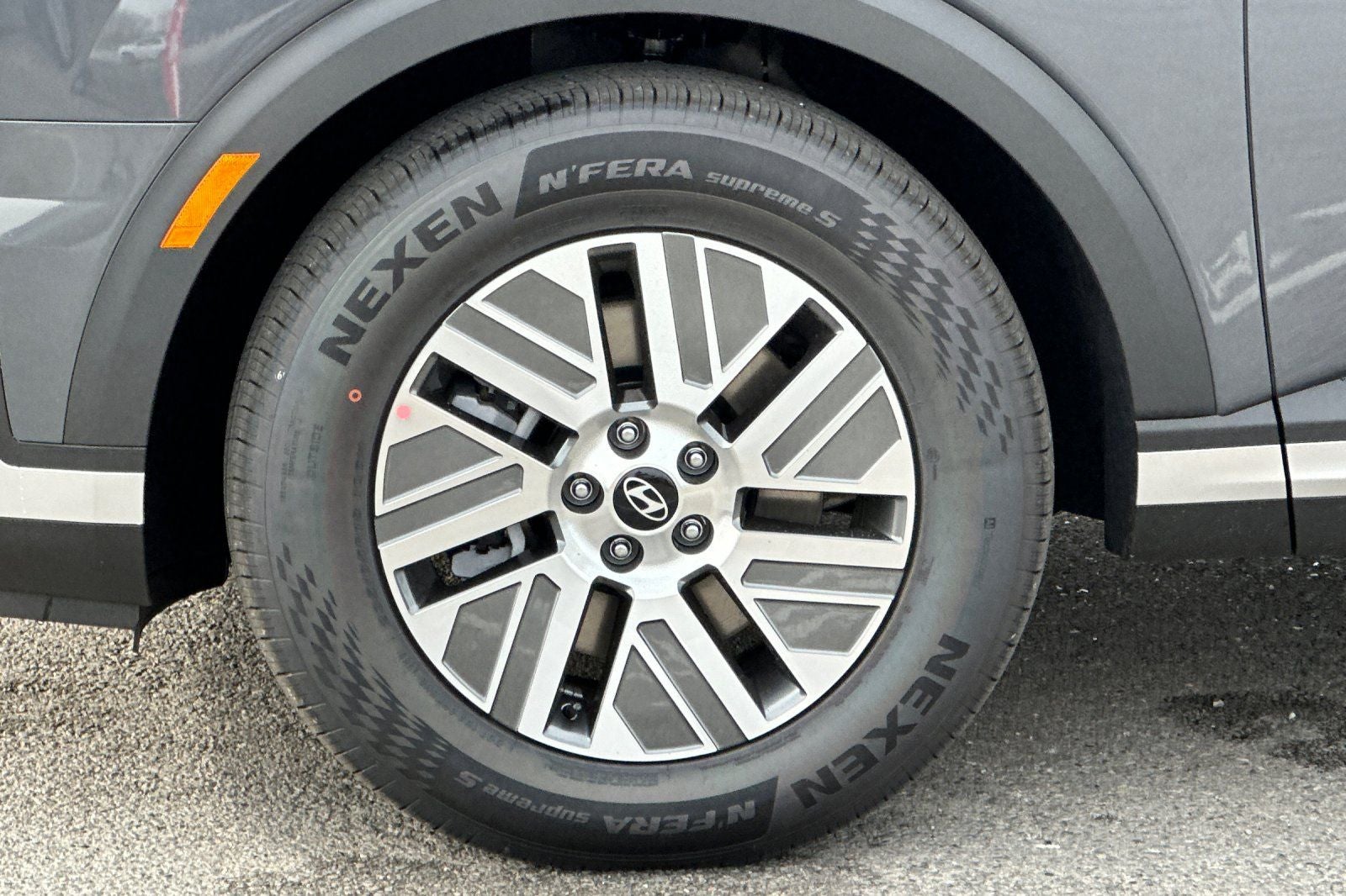 2026 Hyundai PALISADE HYBRID SEL 8 Passenger