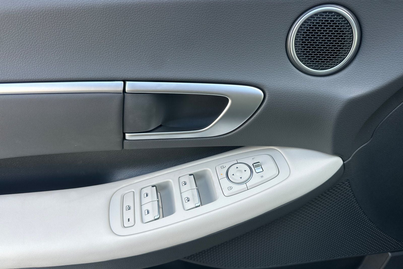 2025 Hyundai SONATA SEL Convenience