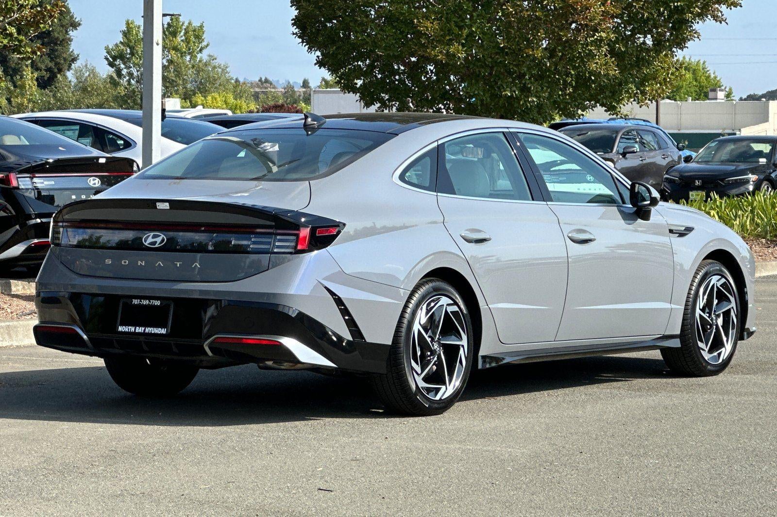 2025 Hyundai Sonata SEL - Photo 37