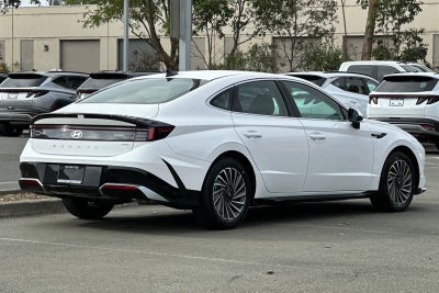 2025 Hyundai SONATA HYBRID SEL