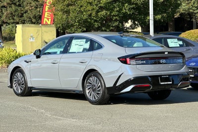 2025 Hyundai SONATA HYBRID SEL