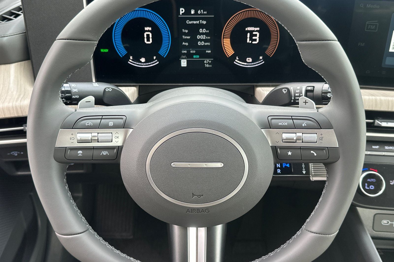 2025 Hyundai SONATA HYBRID SEL