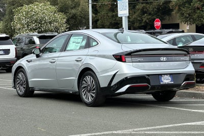 2025 Hyundai SONATA HYBRID SEL