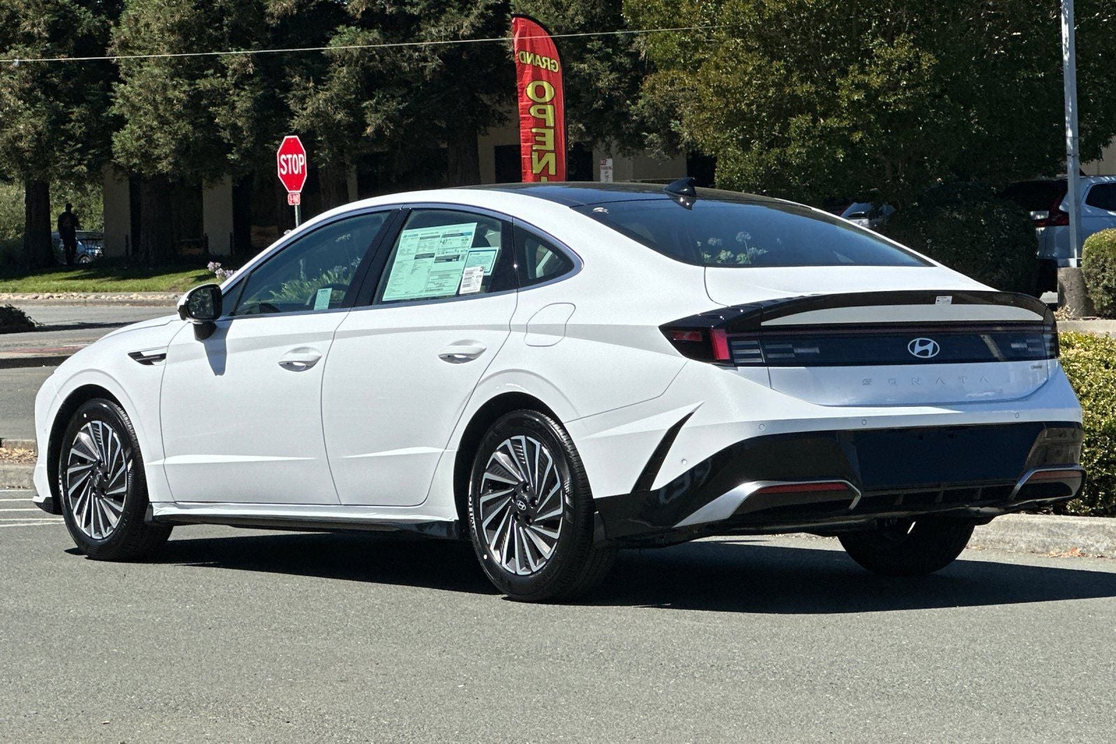 2025 Hyundai SONATA HYBRID Limited