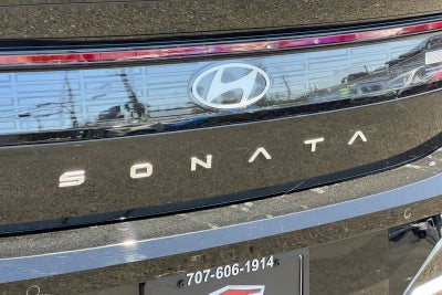 2025 Hyundai SONATA HYBRID Limited