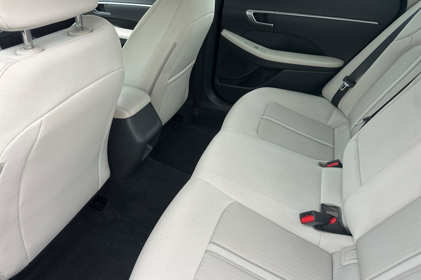 2022 Hyundai SONATA SEL