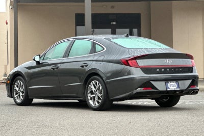 2022 Hyundai SONATA SEL