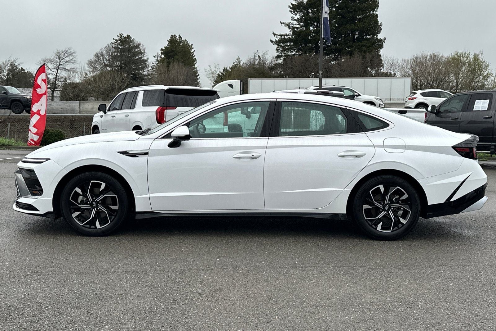 2025 Hyundai SONATA SEL