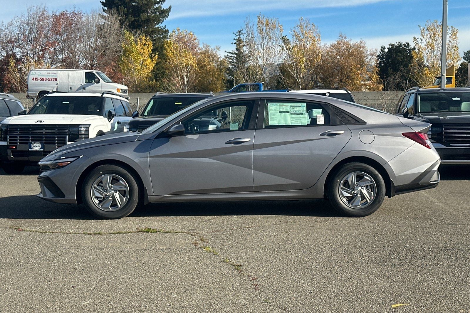 2026 Hyundai ELANTRA SE