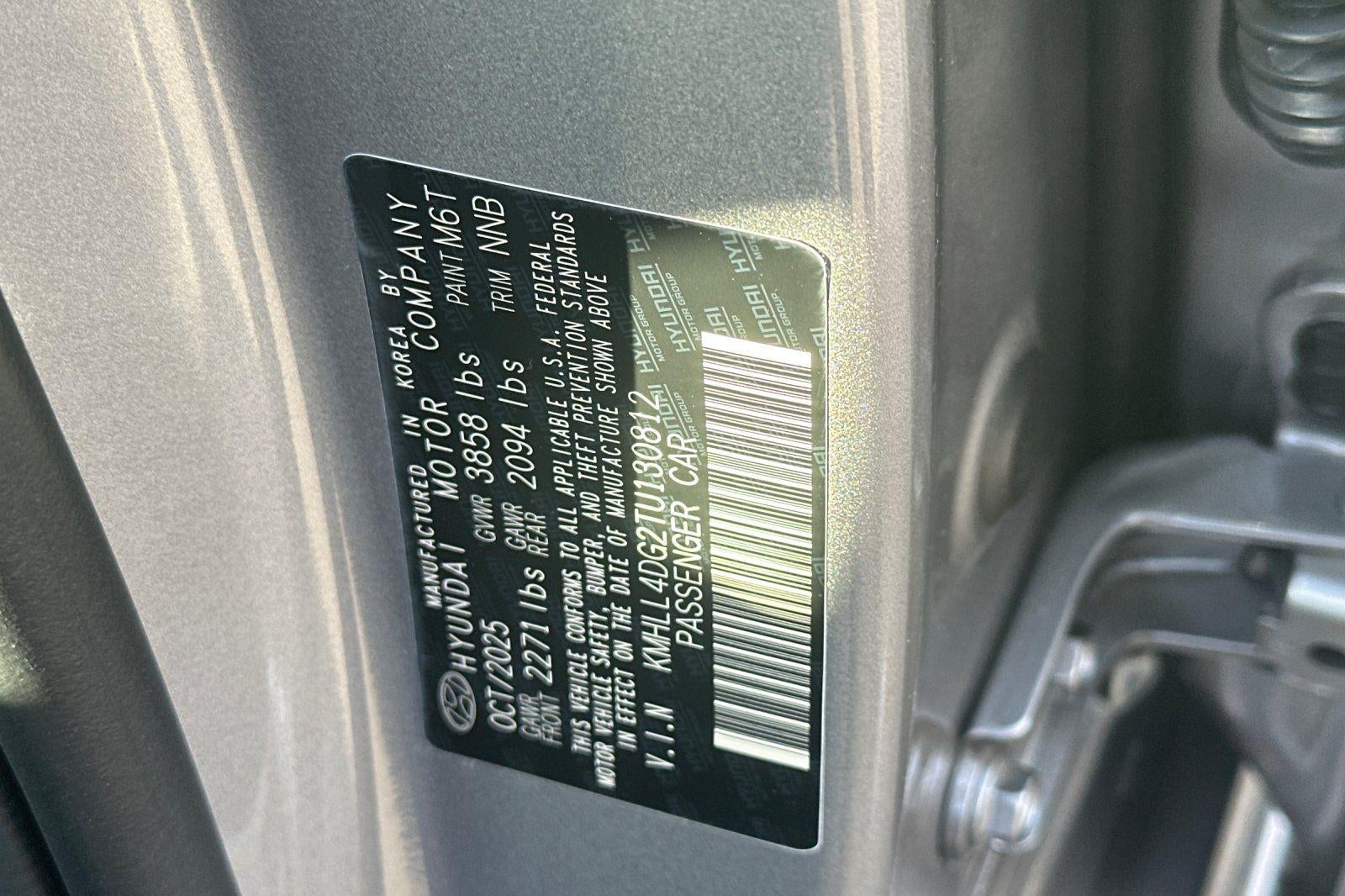2026 Hyundai ELANTRA SE