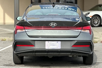 2026 Hyundai ELANTRA SE