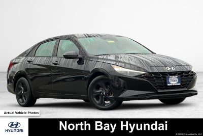 2023 Hyundai ELANTRA SEL