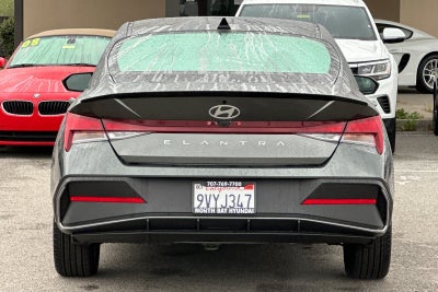 2025 Hyundai ELANTRA SEL Sport