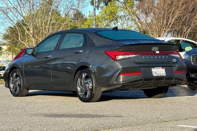2025 Hyundai ELANTRA HYBRID SEL Sport