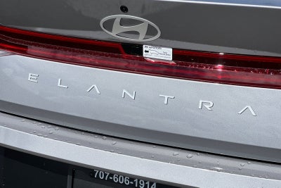 2025 Hyundai ELANTRA HYBRID Limited