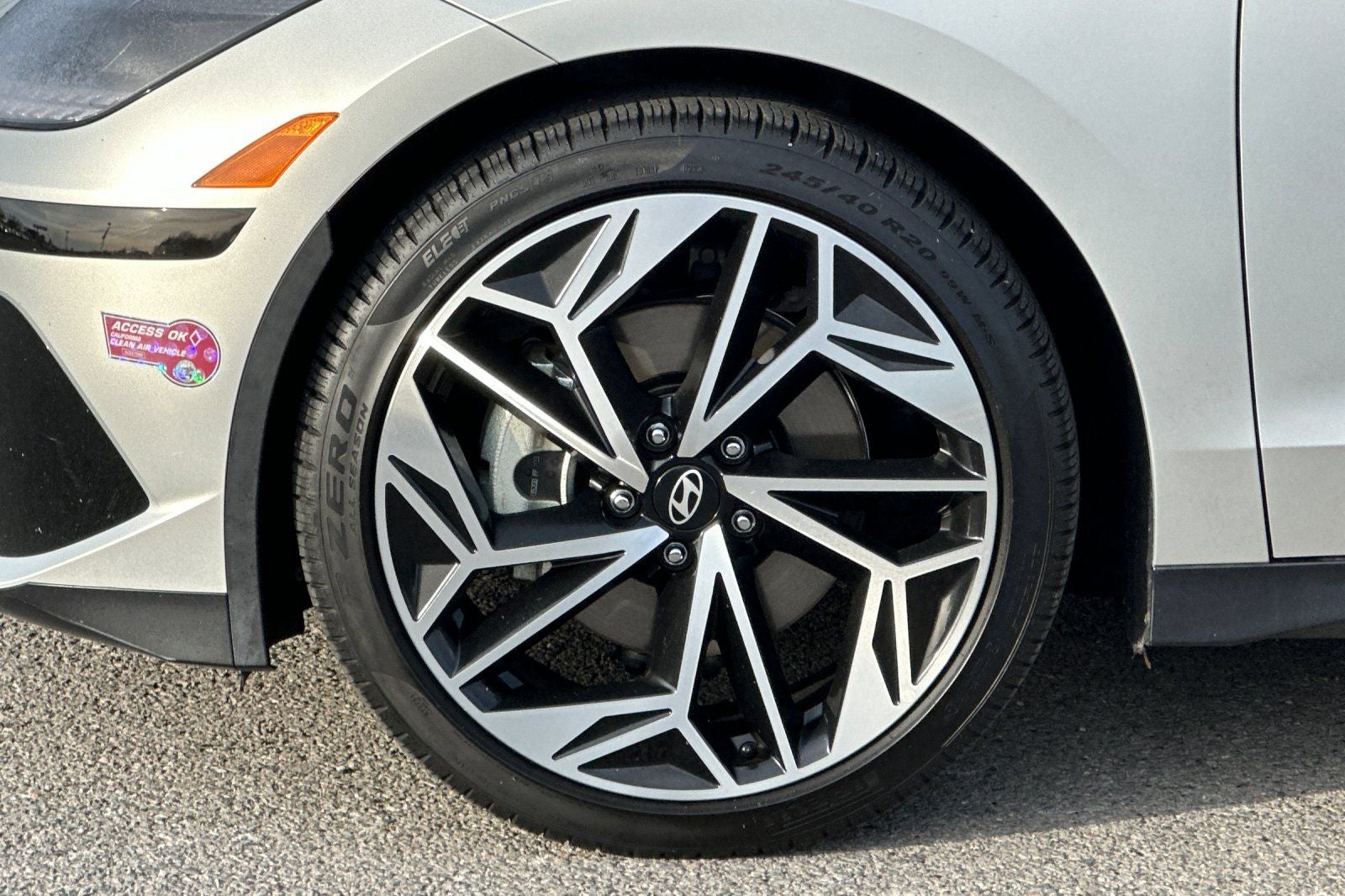 2024 Hyundai IONIQ 6 SEL