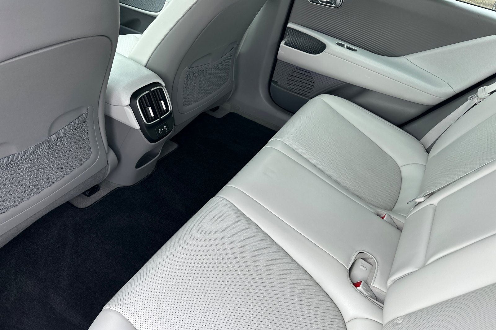 2023 Hyundai IONIQ 6 SEL