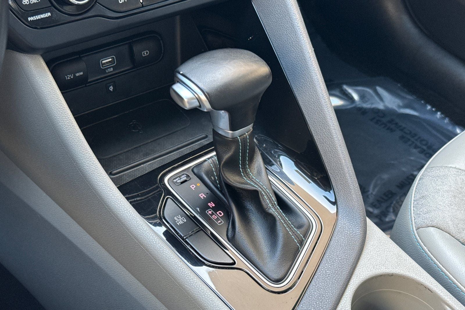 2021 Kia Niro Plug-In Hybrid EX