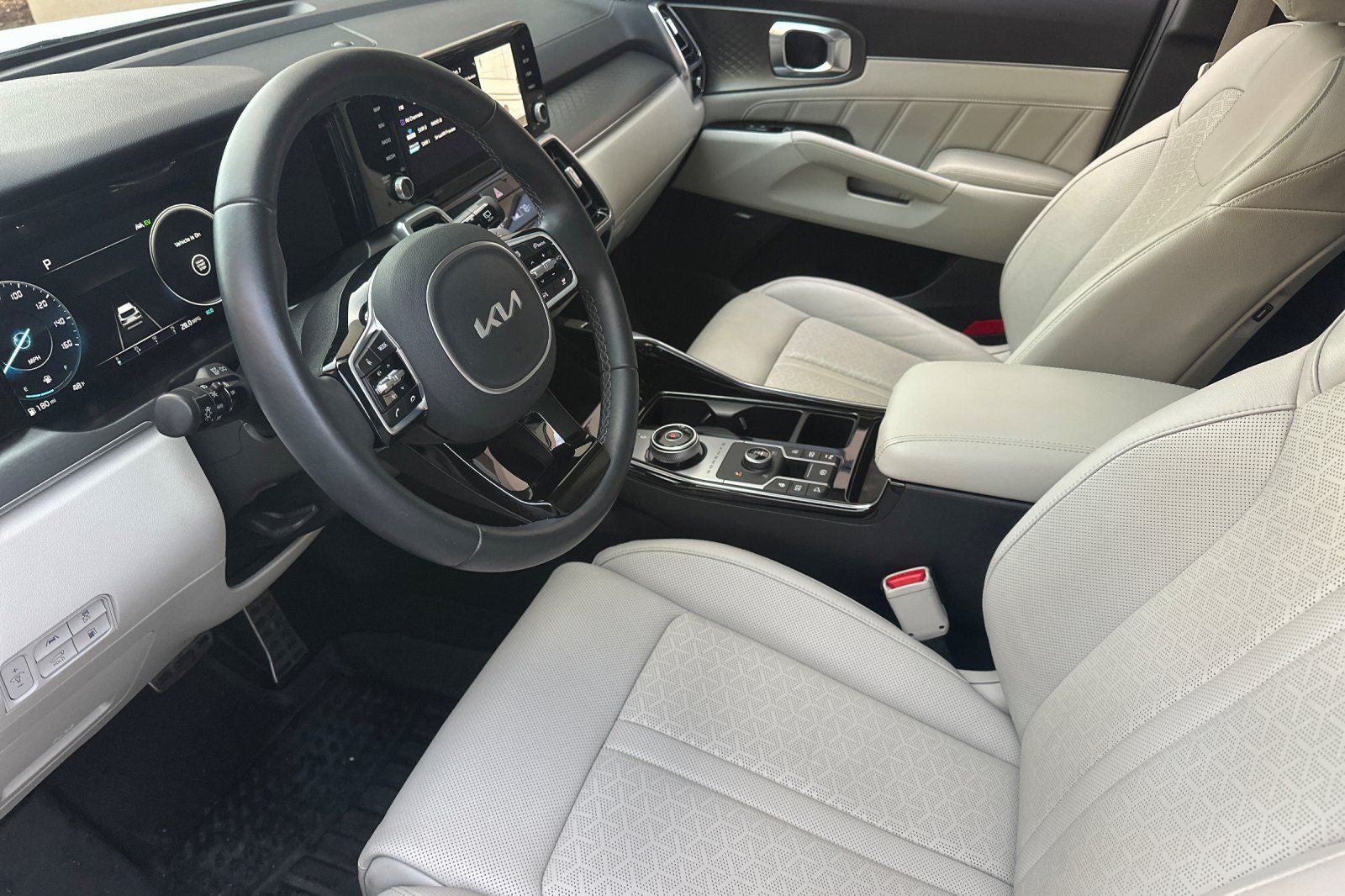 2024 Kia Sorento Plug-In Hybrid SX Prestige